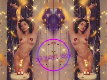 webcam girl lucieoude_ capture image #4688147