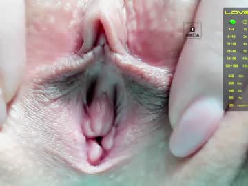 webcam girl _witch__ capture image #956126