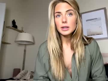 webcam girl theselina_kyle capture image #1421368