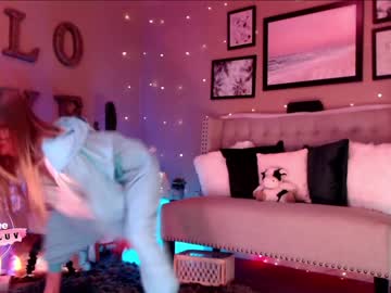 webcam girl aubrilee capture image #2090990