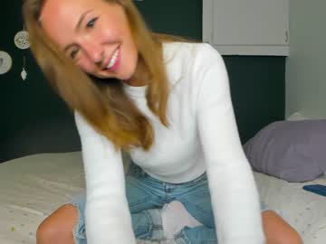 webcam girl innocentprovenguilty capture image #3795581