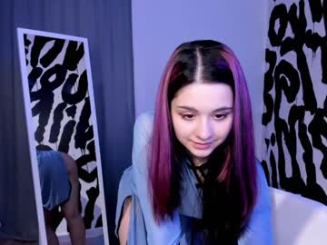 webcam girl ainamil capture image #4584088