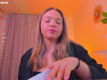 webcam girl violla_sinz capture image #5325127