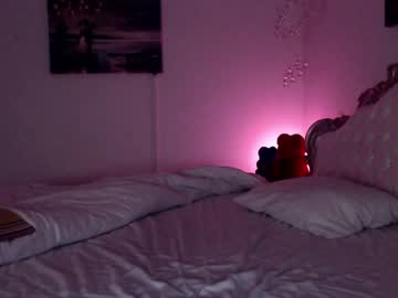 webcam girl kiradivine capture image #1955350