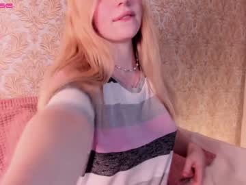 webcam girl kitty__alice capture image #2461691