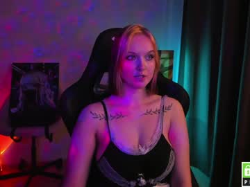 webcam girl lovely_kisses capture image #3069049