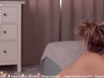 webcam girl mia_milagros capture image #3730570