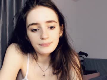 webcam girl lisawoo capture image #587120