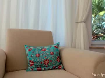 webcam girl oksanafedorova capture image #3943683