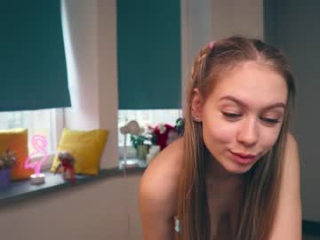 webcam girl aleksa_cutie capture image #1913867