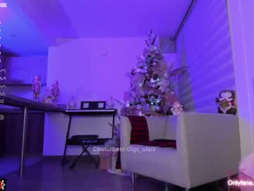 webcam girl gigi_ulala capture image #4688504
