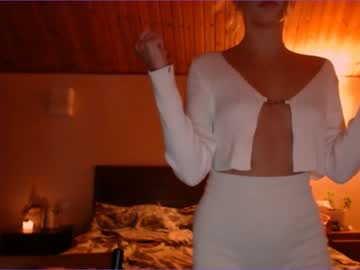 webcam girl bitter_moon capture image #3985409