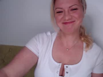 webcam girl kiradivine capture image #2720492