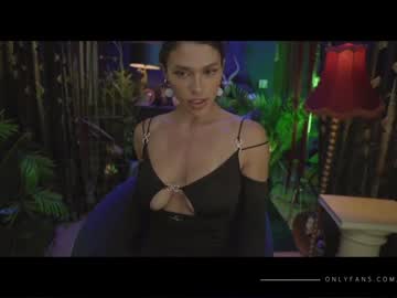 webcam girl lucieoude_ capture image #3680764
