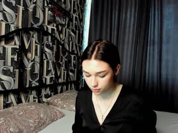 webcam girl carolyn_white capture image #2467155