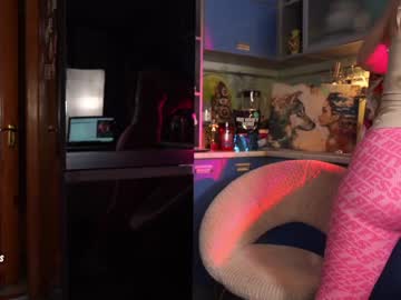webcam girl sweety_rinushka_ capture image #2529741