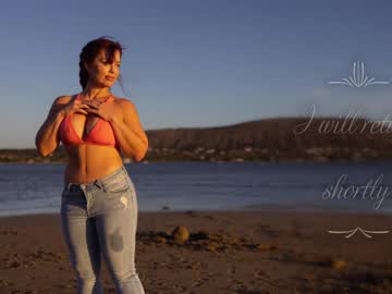 webcam girl carliescott_meow capture image #3492482