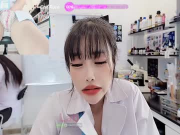 webcam girl lab__ capture image #5572040