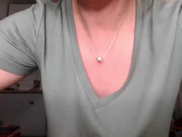 webcam girl kiradivine capture image #4655305