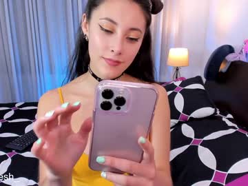 webcam girl kellytesh capture image #1909746