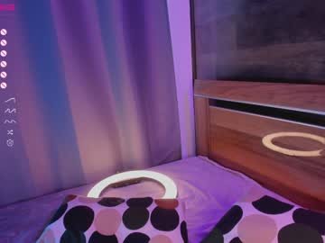 webcam girl yolandabertha capture image #4056569
