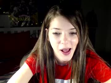 webcam girl christine_horny capture image #387697