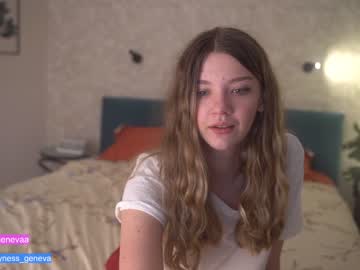 webcam girl coyness_geneva capture image #4901613