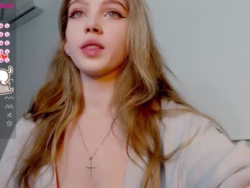 webcam girl small_blondee capture image #4451824