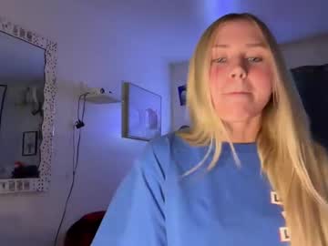 webcam girl kayclaire capture image #5604007