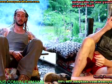 webcam couple honeyand_thebear capture image #2799903