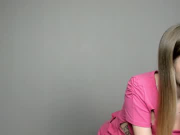 webcam girl mia_monk capture image #4395637