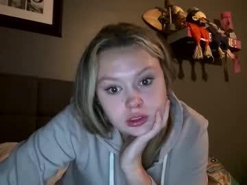 webcam girl freakyfay18 capture image #5589441