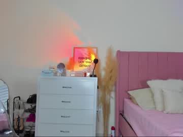 webcam girl veroniqe_lounge capture image #4098457