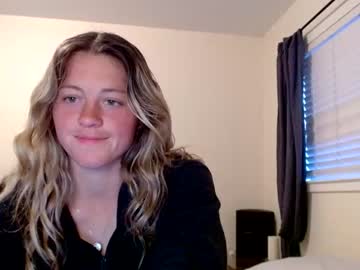 webcam girl rebeccafields capture image #2494452