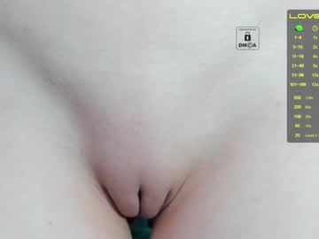 webcam girl _witch__ capture image #1205656