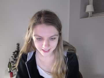 webcam girl lana_heisstt capture image #1177413
