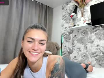 webcam girl joconda capture image #311818