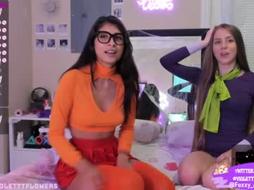 webcam girl violetttflowers capture image #4196346