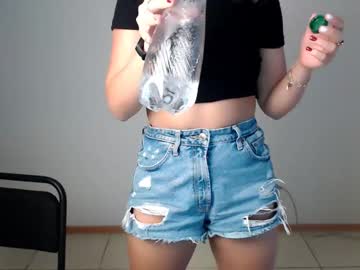 webcam girl daddys_school_girl_ capture image #2652693