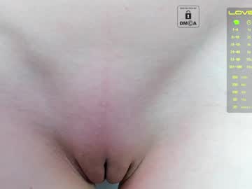 webcam girl _witch__ capture image #2449845