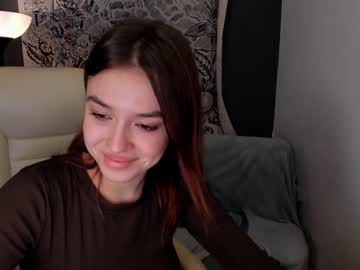 webcam girl makkiato capture image #2490556