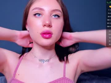 webcam girl evalanis capture image #2698552