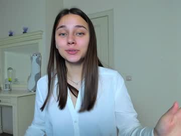 webcam girl eleonora_linn capture image #3924365