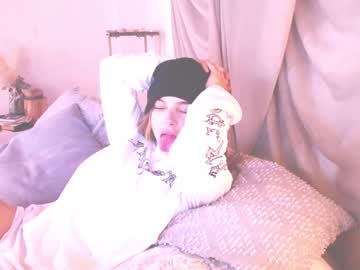 webcam girl kendalltyler capture image #1512688