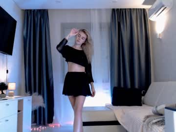 webcam girl amourvenenum capture image #4093760