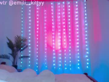 webcam girl lit1le_kitty_ capture image #1060927