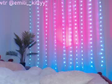 webcam girl lit1le_kitty_ capture image #1051229