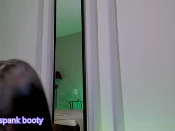 webcam girl _levitation_ capture image #3916506