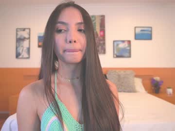webcam girl camilitasu capture image #3065143