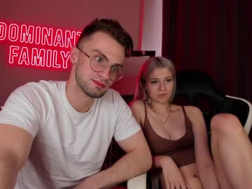 webcam couple dominant_family capture image #2383868